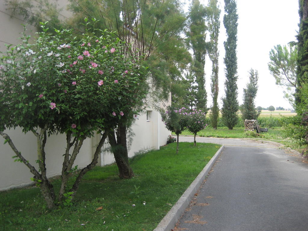 Hotel Bon Repos Barbezieux-Saint-Hilaire Eksteriør billede